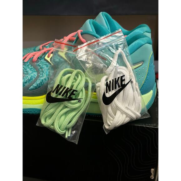 Nike KD 17 Bahamas / $150 Retail!! / Size 10M (11.5W) / Brand New - Picture 6 of 9